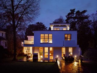 Energiesparen mit Smart-Home-Lösungen von Hager, Hager Hager Villa