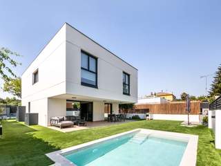 Vivienda Personalizada en Barcelona, MODULAR HOME MODULAR HOME Prefabricated home Concrete