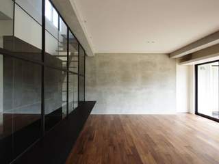 東脇の家-Higashiwaki, 株式会社 空間建築-傳 株式会社 空間建築-傳 Living room