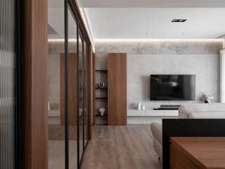 MOOD | 簡練的現代語彙 別緻的木質居所, 有隅空間規劃所 有隅空間規劃所 Modern living room