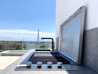Contemporary Outdoor Kitchen Featuring Blastcool, Blastcool Blastcool Modern balcony, veranda & terrace