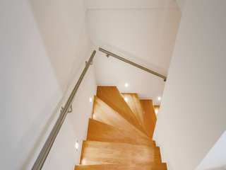 Modernes Zweifamilienhaus, Architekten Spiekermann Architekten Spiekermann Stairs