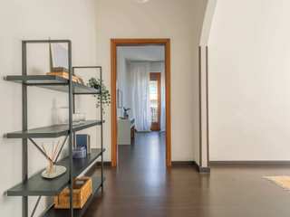 HOME STAGING | Giulianova 2022, Habitat Home Staging & Photography Habitat Home Staging & Photography モダンデザインの ダイニング