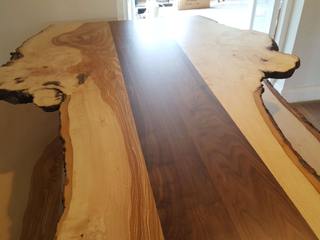 Living Edge Ash and Walnut Kitchen Table, Evolution Panels & Door Ltd Evolution Panels & Door Ltd 주방 설비