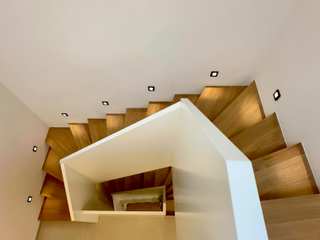 Gewendelte Treppe , Holzmanufaktur Ballert e.K. Holzmanufaktur Ballert e.K. Escaleras