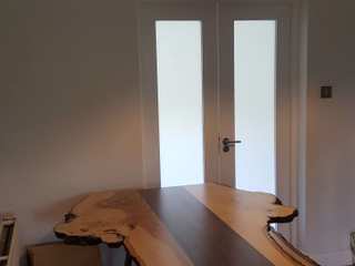 Living Edge Ash and Walnut Kitchen Table, Evolution Panels & Door Ltd Evolution Panels & Door Ltd Aneks kuchenny