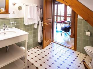 Hotelbad, Traditional Bathrooms GmbH Traditional Bathrooms GmbH Klassische Badezimmer