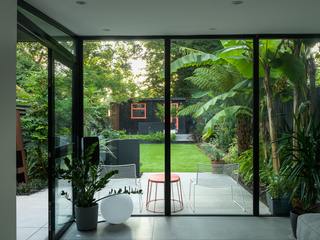 Modern Retro Garden in Leytonstone, Earth Designs Earth Designs Zen garden