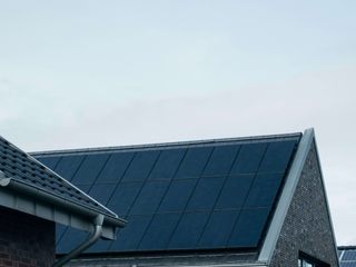 EA20250306-23562 Press profile homify Commercial spaces Grey, Solar panel, Solar energy, Daylighting, Building material, Solar power