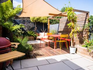Stylish Sunny Courtyard in East London Earth Designs Front yard Plant, Furniture, Property, Table, Chair, Outdoor furniture, Sky, Building, Interior design, Shade