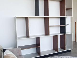 Casa Palma NURE Interiores Modern Study Room and Home Office Luxo,moderno,irreverente,madeira,nogueira,lacado,cores neutras,beges,taupe,minimalista,intemporal,sofisticado