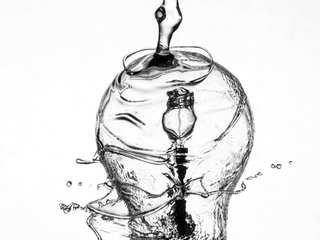 EA20250306-23563 Press profile homify Front doors Fluid, Monochrome photography, Liquid, Black and white, Monochrome, Drop, Silver, Still life photography, Drinking water, Still life