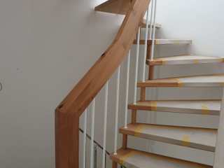 Handlauftragende Treppe / Hängetreppe mein Treppenhaus Grohskurth Stairs Wood, Stairs, Wood stain, Hardwood, Handrail, Plywood, Wood flooring, Varnish, Natural material, Baluster
