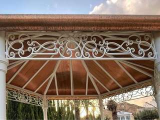 Gazebo elegante per esterni, VilliZANINI Wrought Iron Art Since 1655 VilliZANINI Wrought Iron Art Since 1655 Casetta da giardino