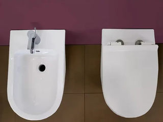 Sanitari a terra in ceramica bidet wc filomuro con copriwc softclose, Bagno Italia Bagno Italia Ванна кімната