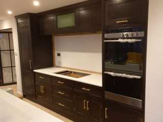 Stained Black Oak Kitchen, Evolution Panels & Doors Ltd Evolution Panels & Doors Ltd Kitchen units