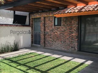 Pérgola TexturiForm Premium con Celosía, Pérgolas & Terrazas Pérgolas & Terrazas Balcon, Veranda & Terrasse modernes