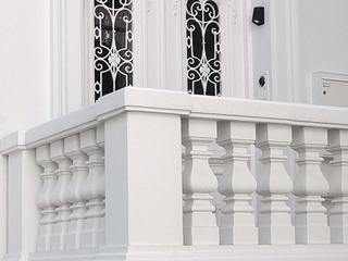 Beton Baluster | Balustraden ... klassisch modern!, TRAX-MATTHIES Säulen Balustraden Stuck TRAX-MATTHIES Säulen Balustraden Stuck منزل ريفي