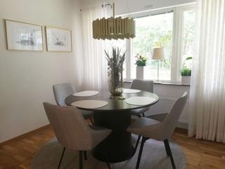 2-bedroom apartment in south of Sweden, AH Interior Design AH Interior Design Salas de estilo escandinavo