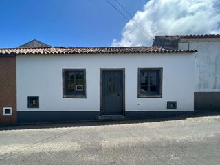 Casa Nordeste 1, villARCH studio villARCH studio Окремий будинок