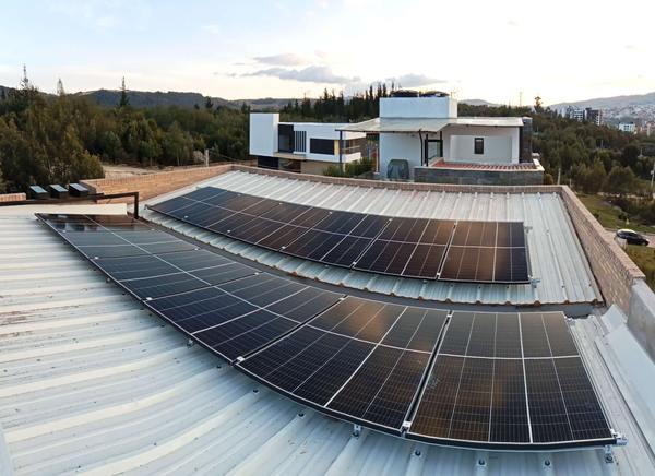 Sistema Solar fotovoltaico Tunja